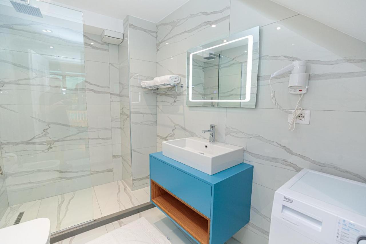 Hakuna Matata Residence & Apartments Vlorë Екстериор снимка